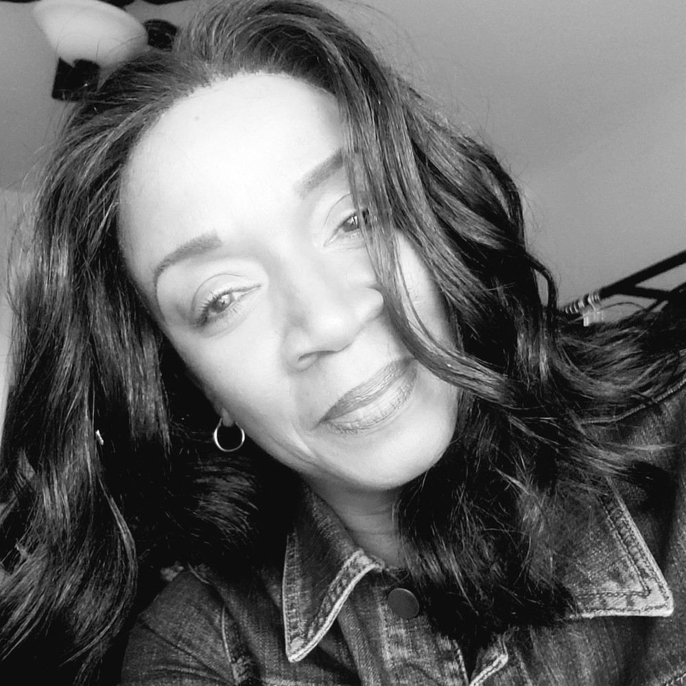 Meet your Posher, Denise